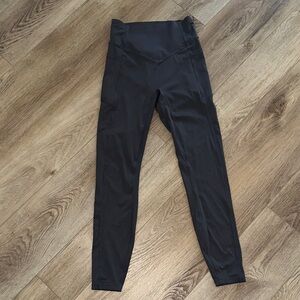 Halara scrunch butt leggings